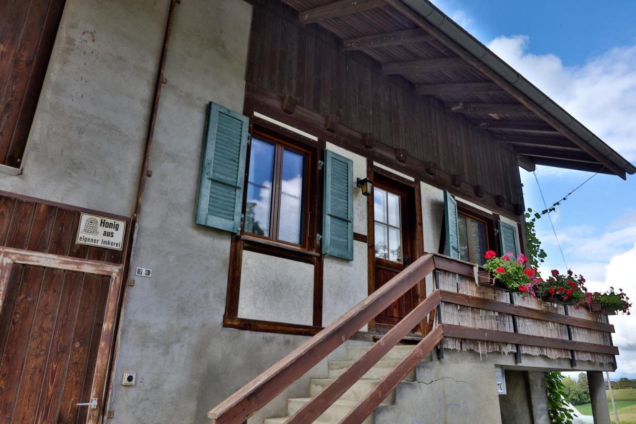 Hof Oberprehl Apartment Муртен Екстериор снимка